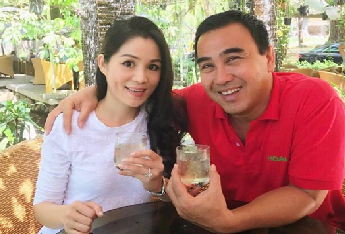 Nam NSƯT vay nợ, nghèo khổ, đổi đời nhờ lấy vợ giàu: Nói thẳng về bà xã - Ảnh 1.
