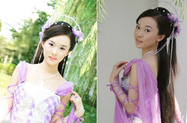 Phú bà showbiz có chồng lên TikTok "thả thính" hot girl: Xây biệt phủ 20.000m2, chi tiền tỷ nuôi chim công và hơn chục chú chó trong nhà- Ảnh 1.