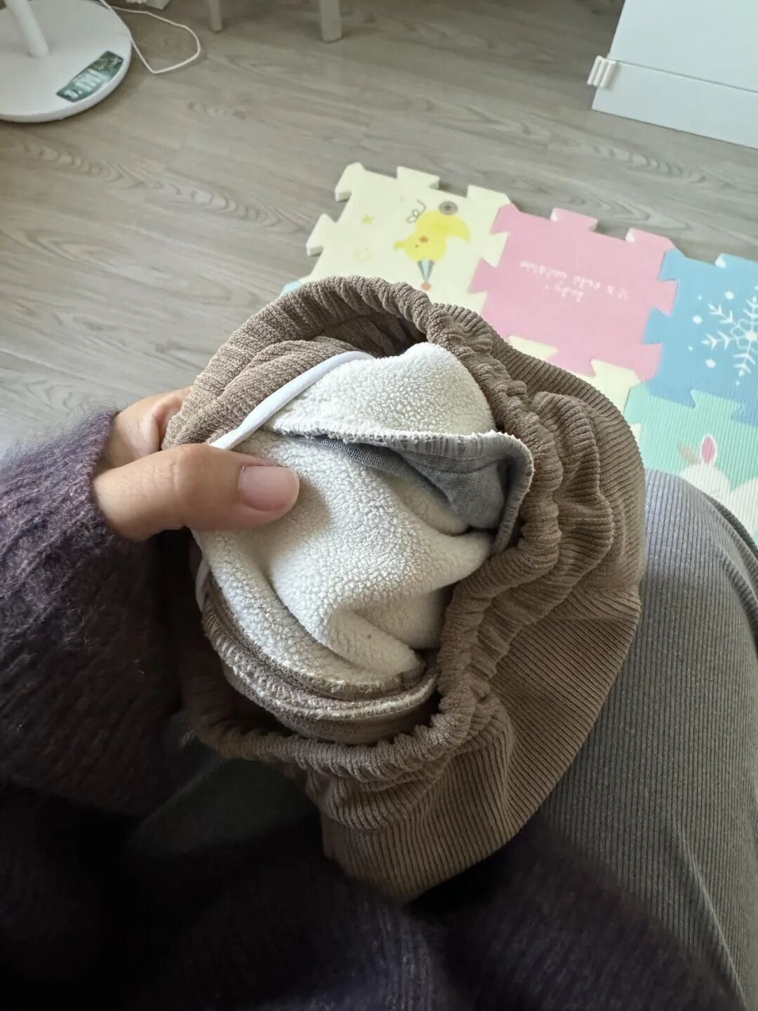 Đừng mua 6 loại quần áo này dù giá rẻ đến đâu: Càng ham rẻ càng tốn tiền - Ảnh 3.