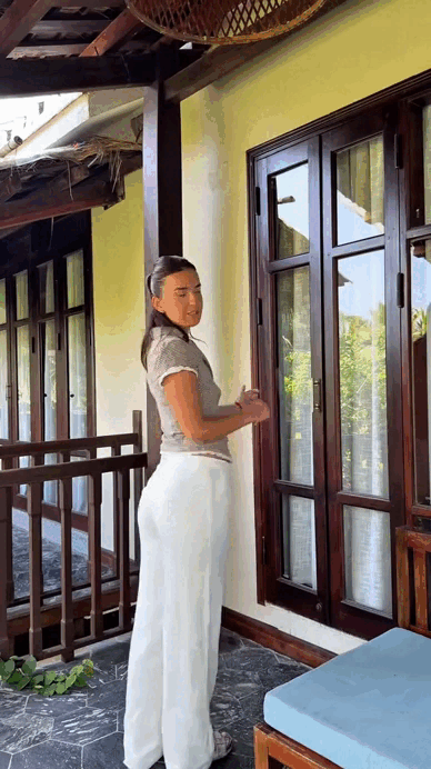 Nữ khách Tây mê mệt tay nghề của "pháp sư Hội An": May 4 món giá hơn 5 triệu, tiếc hùi hụi vì không đặt thêm- Ảnh 4.