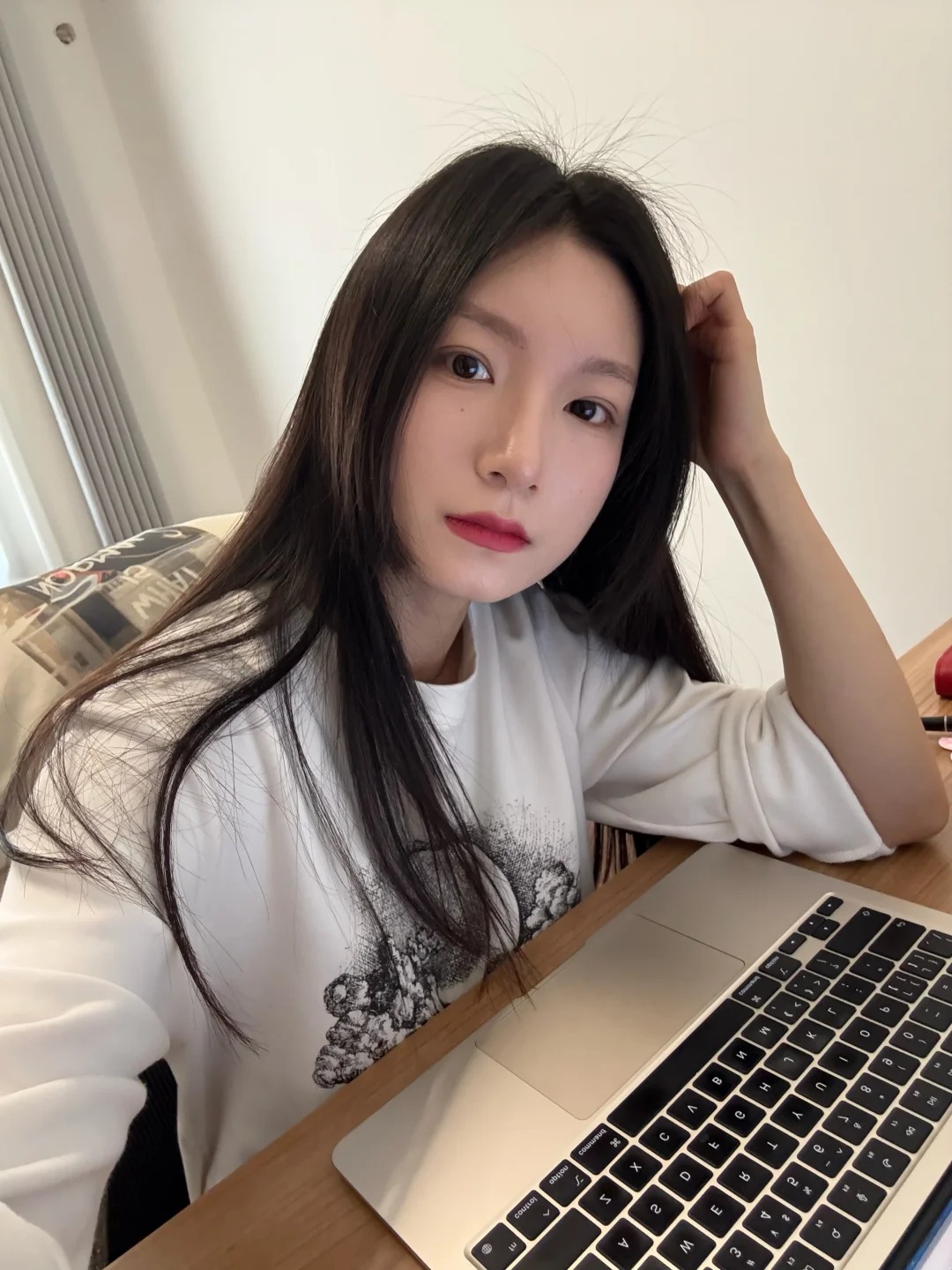 Nghỉ lễ 4 ngày vẫn xin thêm, bị từ chối: Nhân sự dọa nghỉ việc, netizen “duyệt đơn giúp”- Ảnh 2.