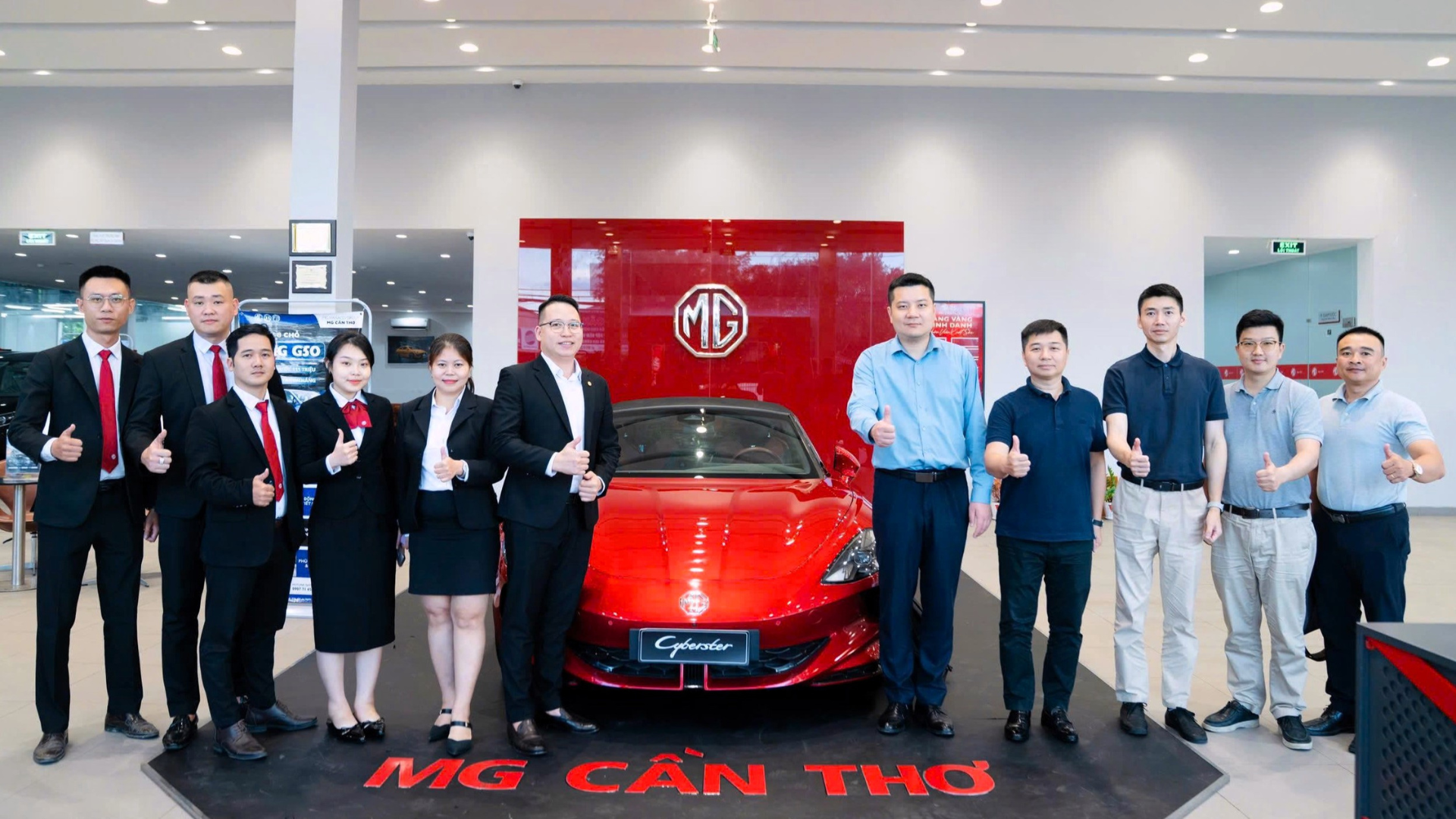 MG Việt Nam thay tướng, hé lộ dải sản phẩm mới có cả PHEV, HEV, hướng tới lắp ráp trong nước- Ảnh 2.