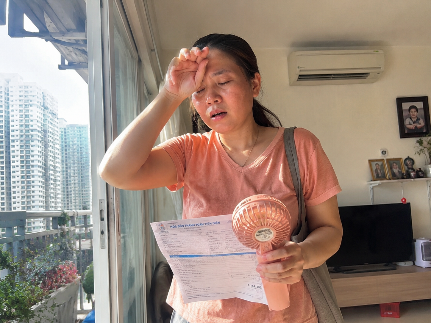 Nắng 40 độ, tôi bắt đầu áp dụng “quy tắc 3 khung giờ” để dùng điều hòa mà không áp lực tiền điện - Ảnh 1.