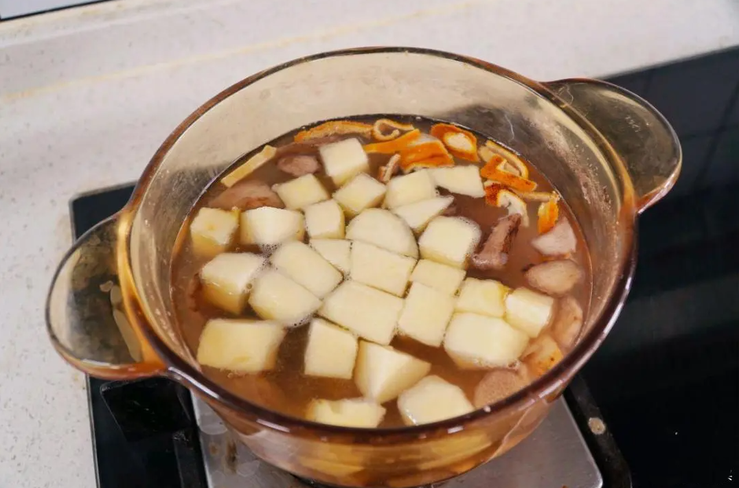 4 cách vàng để ăn vải thiều mà không gây nóng trong người lại trừ thấp hàn, bổ dưỡng toàn thân, đẹp da- Ảnh 20.