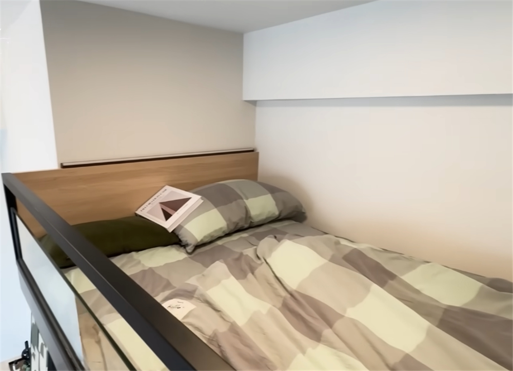 Cô gái trẻ khoe căn hộ 20m² nhỏ hơn 2 chỗ đậu xe nhưng vẫn đủ phòng khách, bếp, phòng ngủ và cả ban công khiến nhiều người bất ngờ- Ảnh 10.