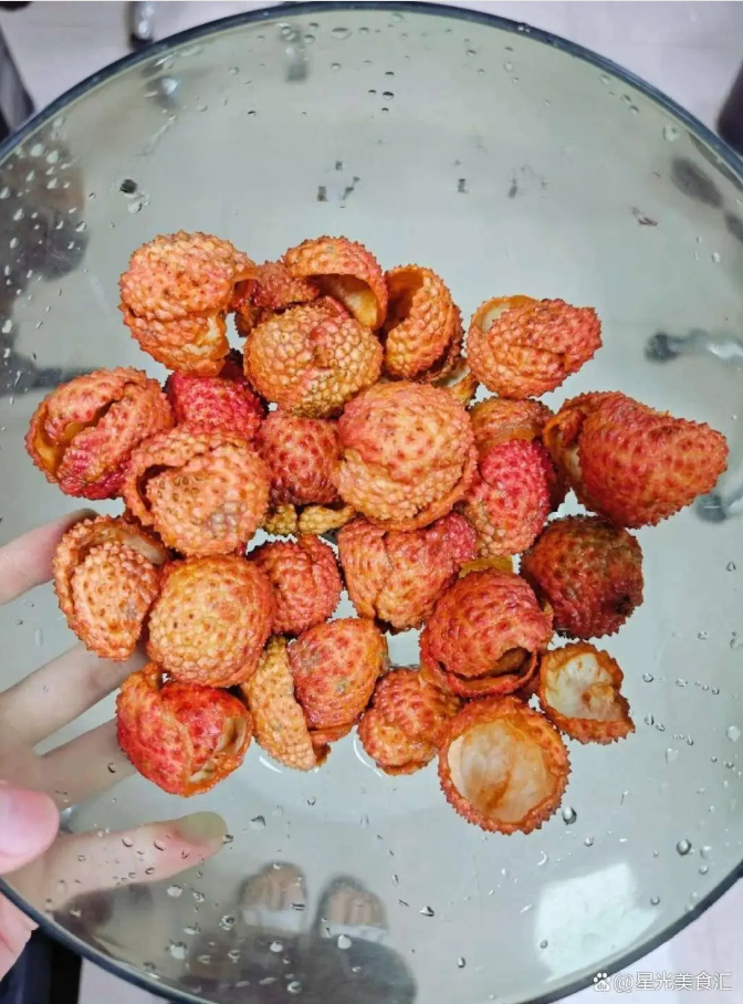 4 cách vàng để ăn vải thiều mà không gây nóng trong người lại trừ thấp hàn, bổ dưỡng toàn thân, đẹp da- Ảnh 8.
