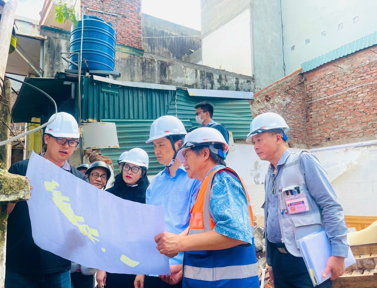 Phường Yên Hòa hoàn thành giải phóng mặt bằng Vành đai 2,5 trước tiến độ- Ảnh 1.