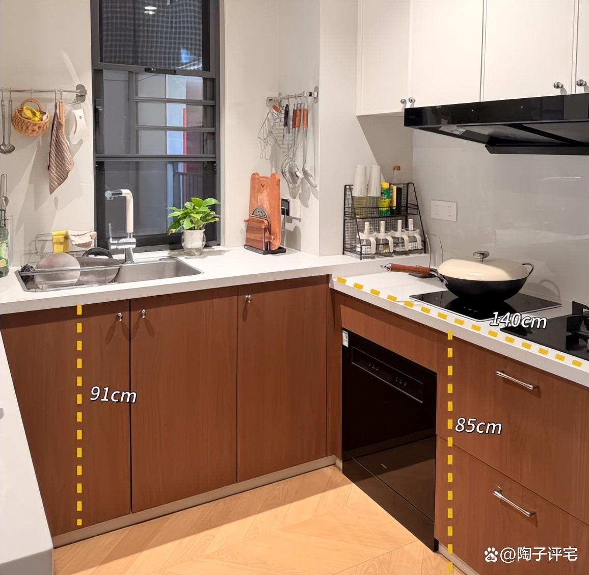 Cùng sửa bếp, tôi chi nhiều hơn hàng xóm gần 35 triệu đồng - đến khi dọn vào ở mới thấy: Có những khoản “đắt” nhưng đáng từng đồng- Ảnh 1.
