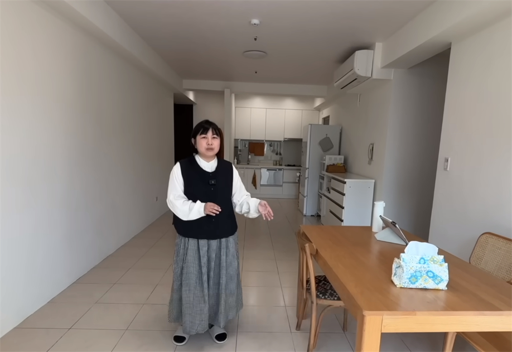 “Không cần làm việc nhà” nhưng nhà vẫn sạch bong sau 7 năm: Bí quyết của bà nội trợ 39 tuổi khiến nhiều người muốn học theo- Ảnh 24.