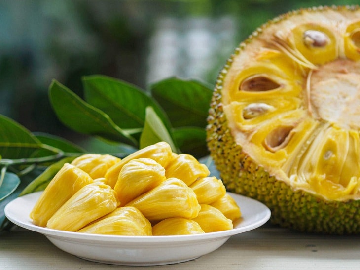 Khách Tây bất ngờ khi gặp loại quả này đầy đường, thốt lên: "Quá nhiều, đủ  cho cả Việt Nam ăn"