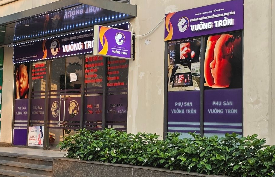 Loạt phòng khám ở Hà Nội bị xử phạt hơn 200 triệu đồng - Ảnh 1.