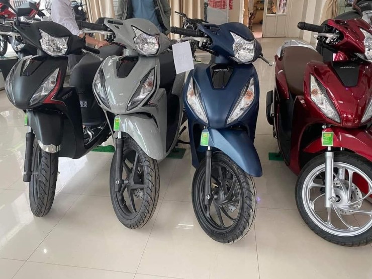 Xe máy Honda Vision giảm giá tiền triệu - Ảnh 3.
