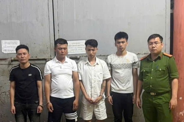 Truy bắt nhóm cướp vàng lớn của người nước ngòai tại Hưng Yên năm 2026 - Ảnh 1.