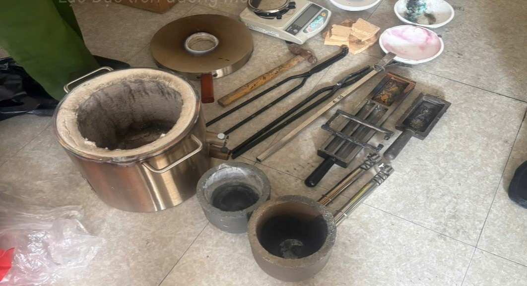 Truy bắt nhóm cướp vàng lớn của người nước ngòai tại Hưng Yên năm 2026 - Ảnh 3.