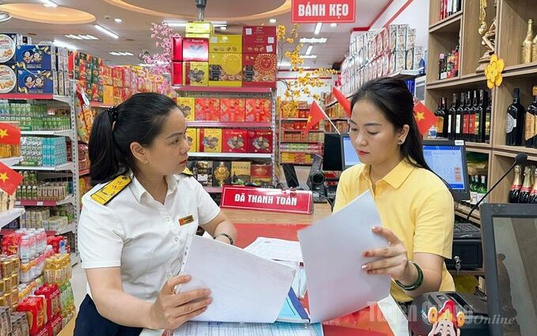 Nóng: Cơ quan Thuế hướng dẫn chi tiết cách khai thuế cho hộ kinh doanh dưới 1 tỷ đồng - Ảnh 1.