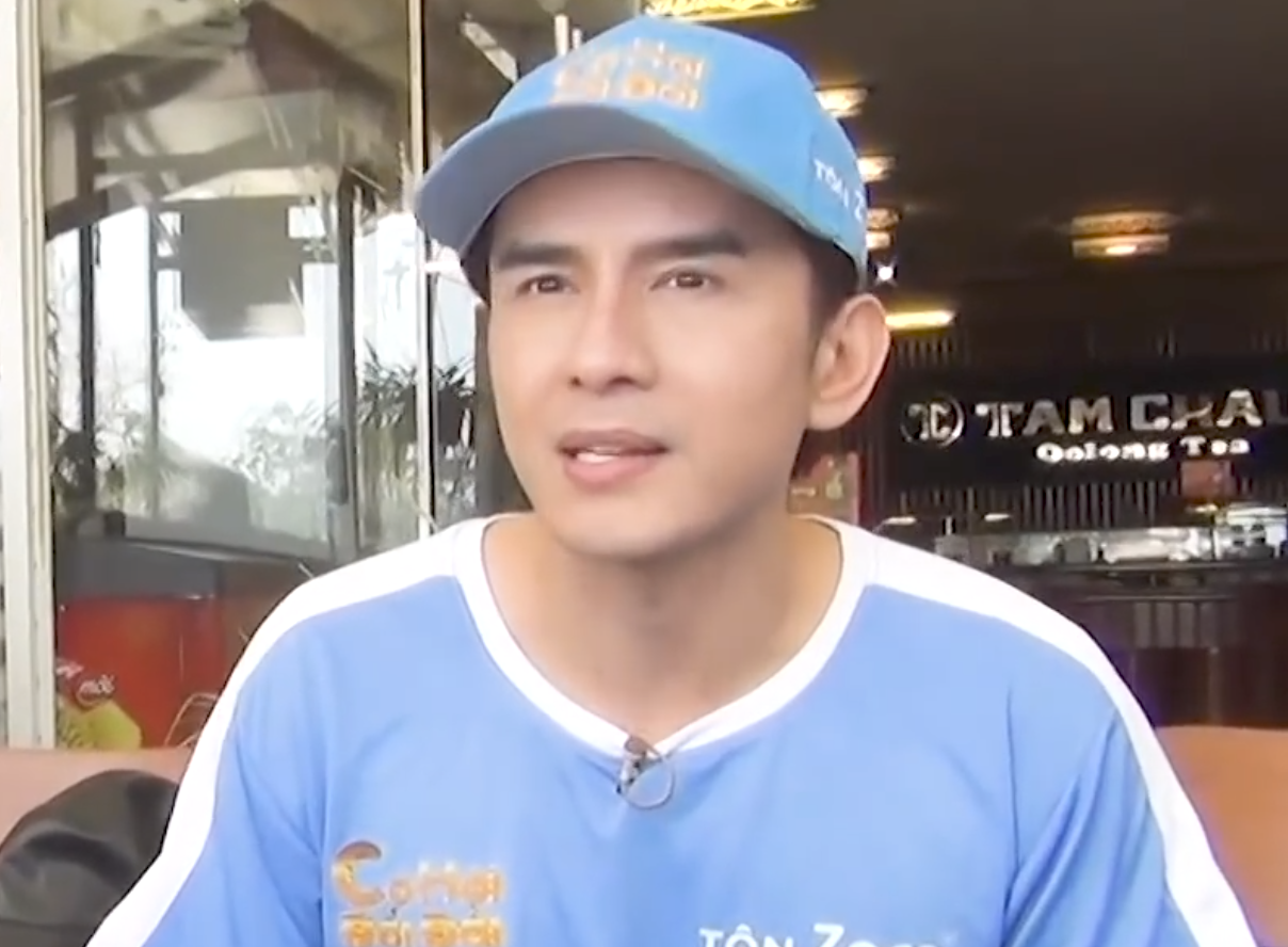 Nơi bán cà phê của nam ca sĩ 50 tuổi nổi đình đám một thời ở phường Tân Định, TP.HCM - Ảnh 1.