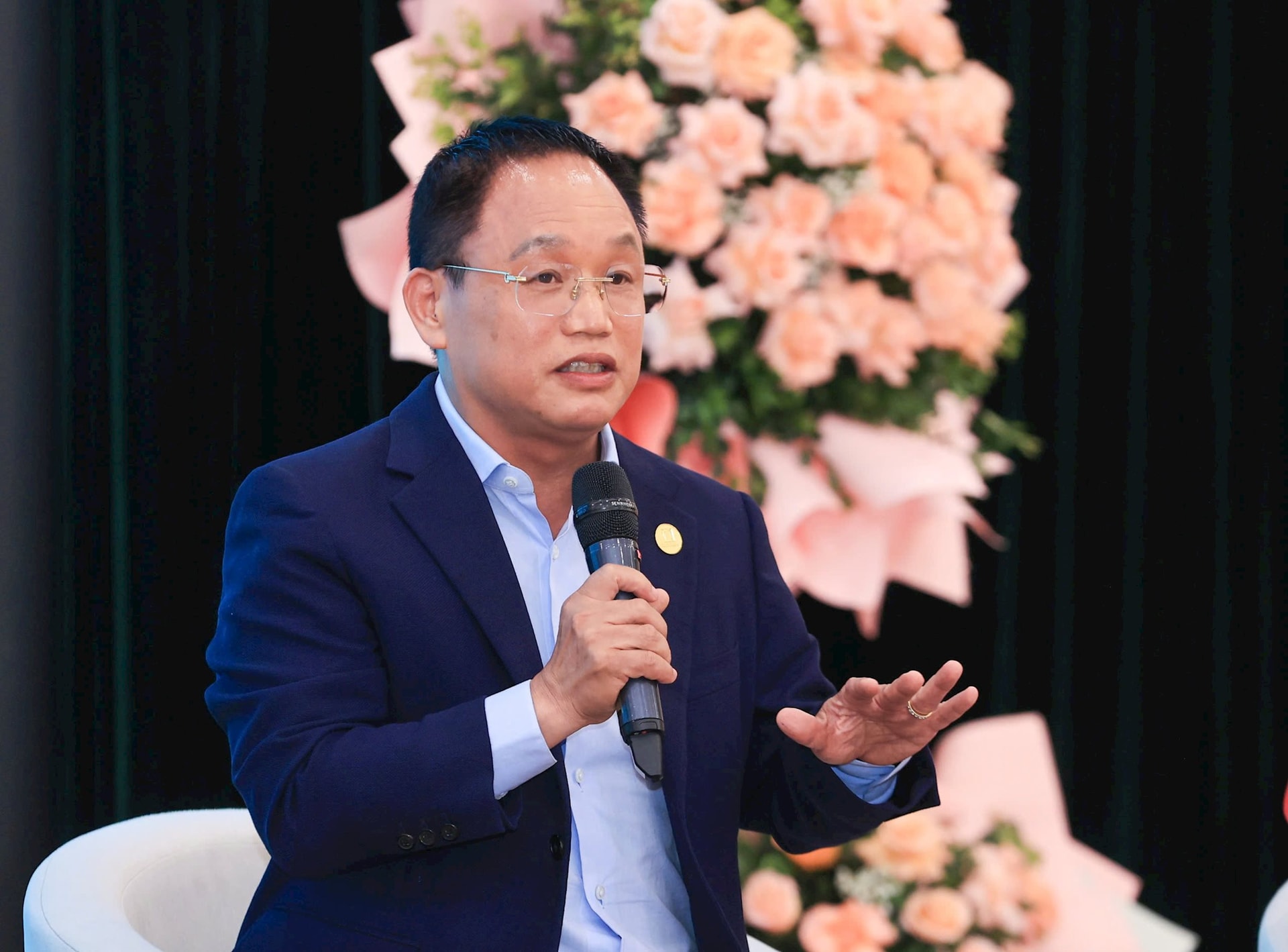 Loạt doanh nghiệp vật liệu xây dựng có bước đi ít ai ngờ: Biến rác thành tài nguyên, tận dụng tro xỉ để sản xuất xi măng, bê tông- Ảnh 2.