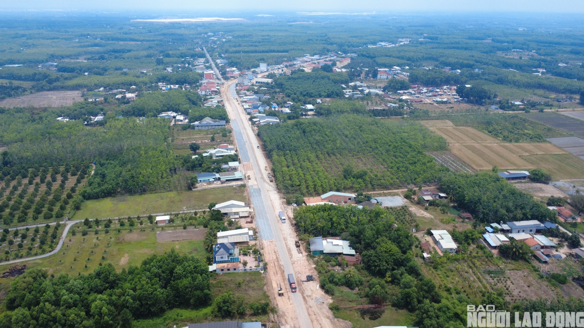 Đường tỉnh 789 TPHCM - Tây Ninh thi công gấp rút , người dân lo ngại bụi bặm - Ảnh 2.