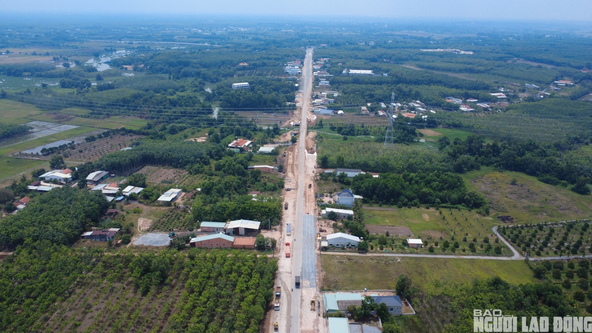 Đường tỉnh 789 TPHCM - Tây Ninh thi công gấp rút , người dân lo ngại bụi bặm - Ảnh 9.