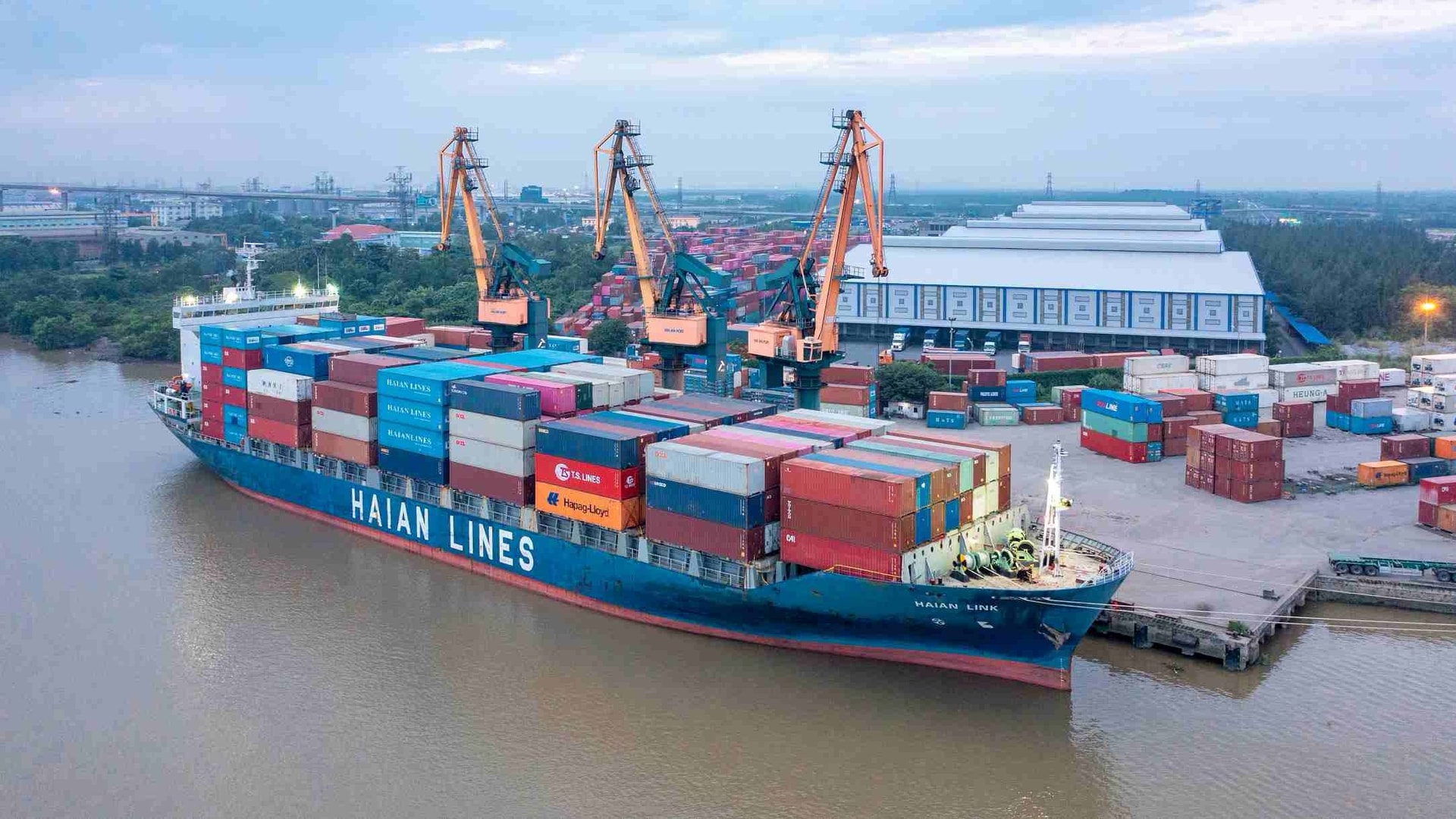 Xếp dỡ Hải An chốt ngày tổ chức ĐHĐCĐ thường niên năm 2026 - Ảnh 1.