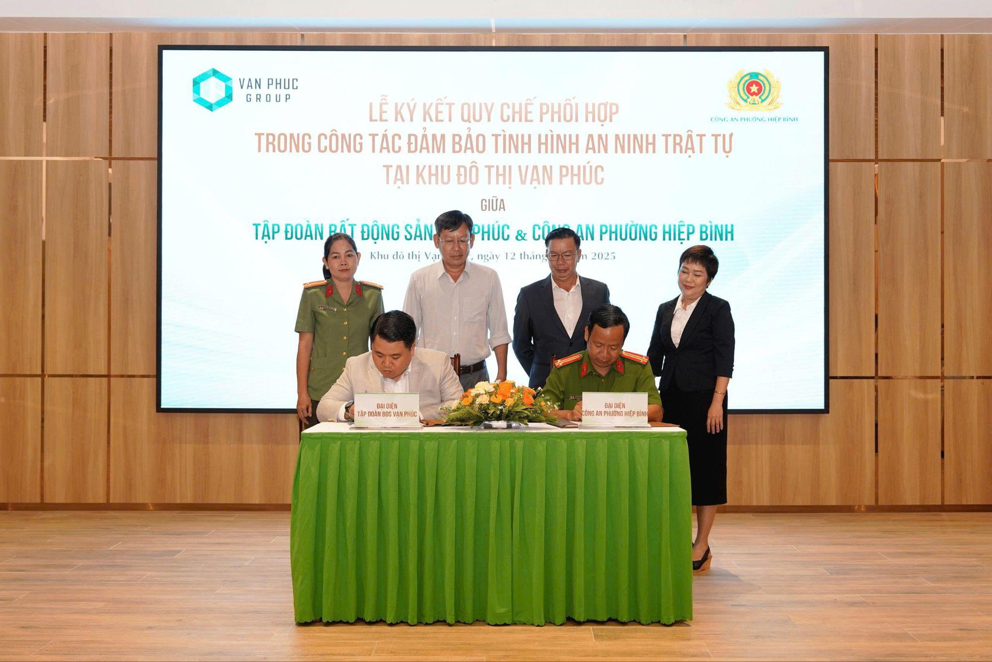 An tâm tận hưởng cuộc sống riêng tư tại Van Phuc City nhờ hệ thống an ninh 24/7 - Ảnh 1.