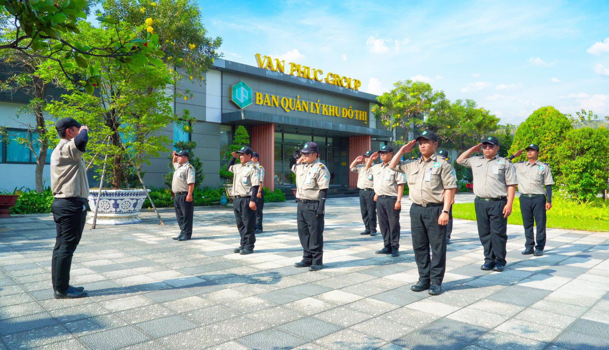 An tâm tận hưởng cuộc sống riêng tư tại Van Phuc City nhờ hệ thống an ninh 24/7 - Ảnh 2.