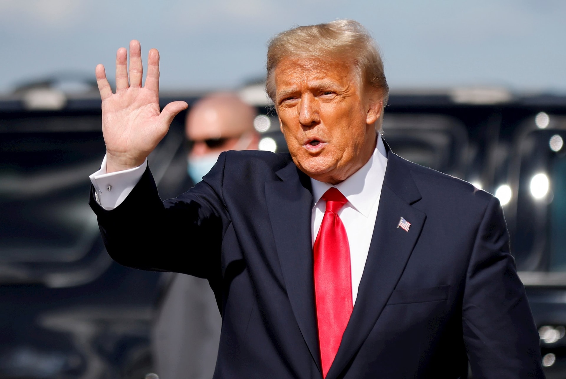 Tổng thống Mỹ Donald Trump lại phát tín hiệu, giá dầu thế giới lập tức lao dốc không phanh - Ảnh 4.