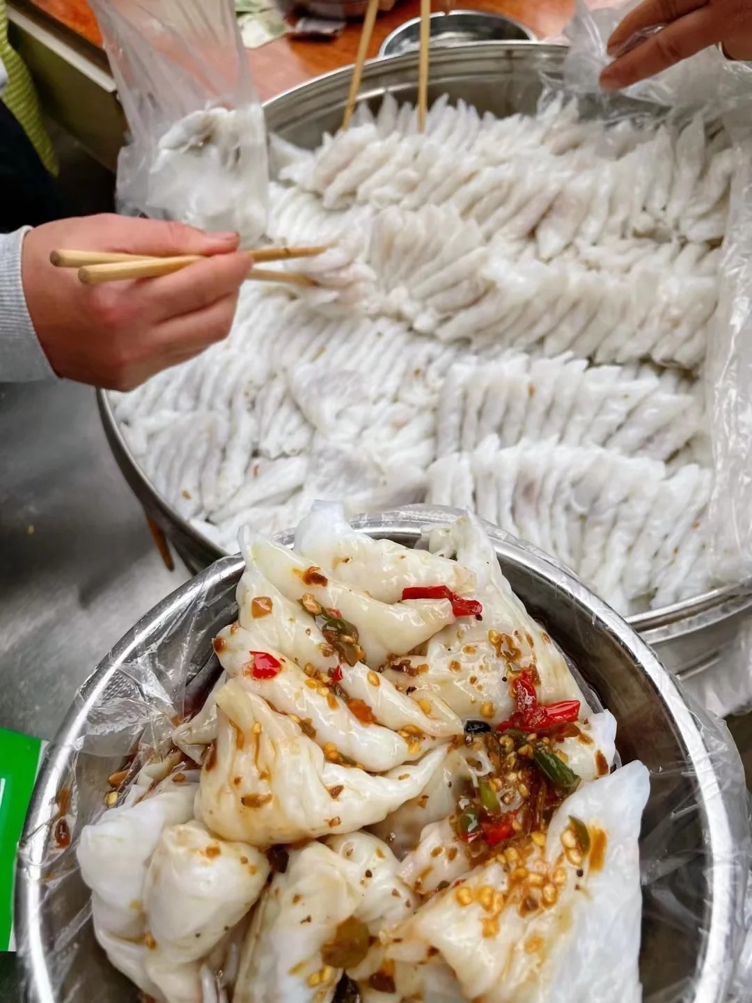 Hạ Châu không chỉ có cổ trấn Hoàng Diêu: 6 món ăn vặt mà dân bản địa giữ kỹ trong hẻm nhỏ- Ảnh 4.