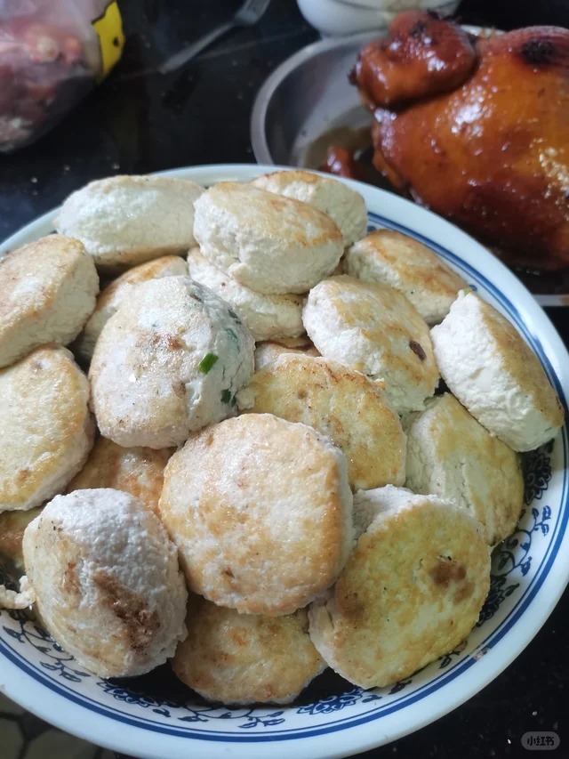 Hạ Châu không chỉ có cổ trấn Hoàng Diêu: 6 món ăn vặt mà dân bản địa giữ kỹ trong hẻm nhỏ- Ảnh 3.