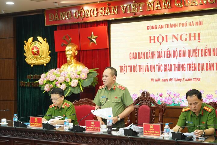 Hà Nội siết 'điểm nghẽn' đô thị, kiên quyết xử lý trách nhiệm người đứng đầu- Ảnh 1.