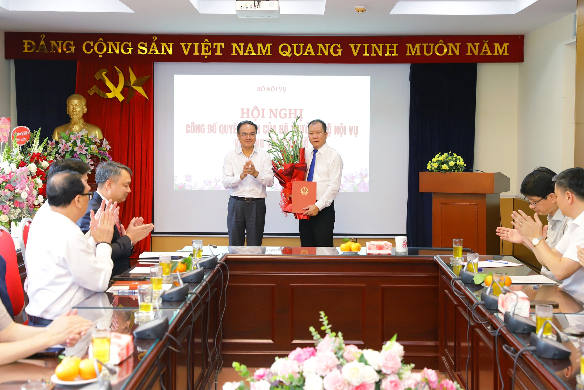 Cục Quản lý lao động ngoài nước có tân Cục trưởng - Ảnh 2.