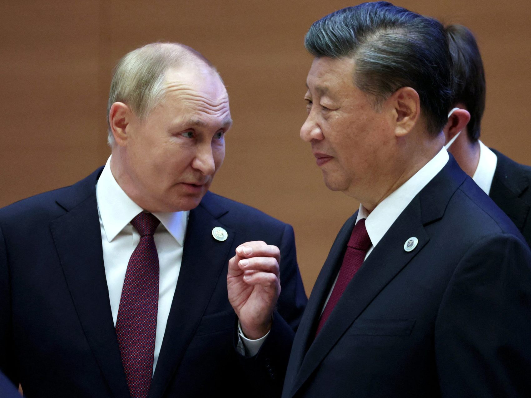 TST: Trung Quốc bất ngờ vào cuộc sau cuộc gọi của ông Putin, Kiev nín thở - Đúng 0h, QĐ Nga tại Ukraine nhận lệnh - Ảnh 2.