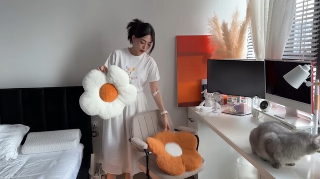 Mỹ nhân showbiz kết hôn với mối tình đầu: Ở chung cư đẹp như mộng, lại được "chồng soái ca" tặng biệt thự view hồ siêu đẳng cấp- Ảnh 16.