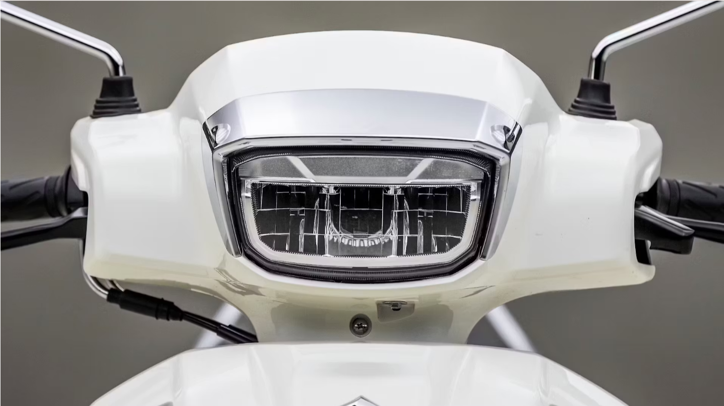 Xe tay ga mới của Suzuki: đẹp ngang ngửa Honda LEAD và Vision mà giá chỉ 26 triệu đồng - Ảnh 1.