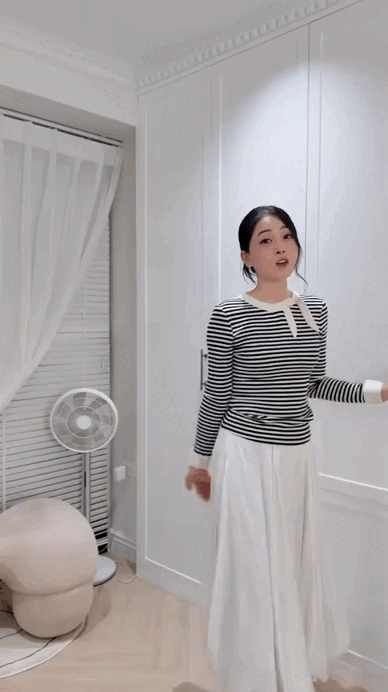 Mỹ nhân showbiz kết hôn với mối tình đầu: Ở chung cư đẹp như mộng, lại được "chồng soái ca" tặng biệt thự view hồ siêu đẳng cấp- Ảnh 19.
