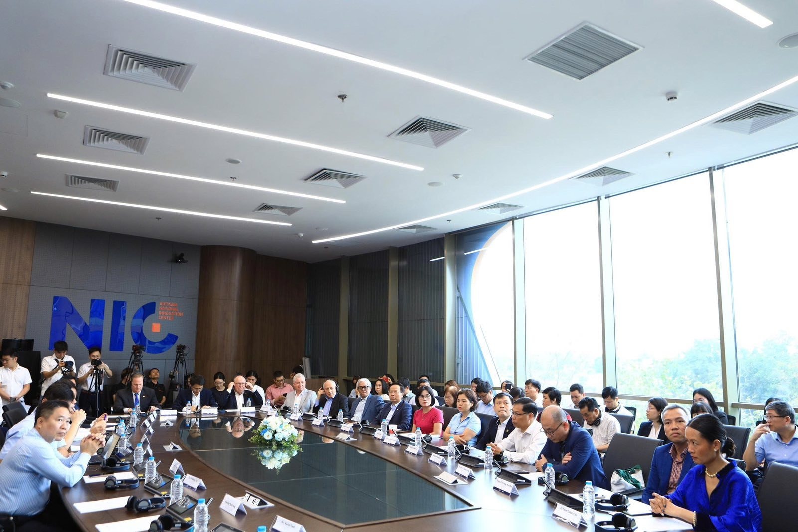 Sau Nga, Hàn Quốc, một DN Mỹ “ngỏ lời” giúp VN triển khai điện hạt nhân, đại sứ Phạm Quang Vinh nói gì?- Ảnh 5.