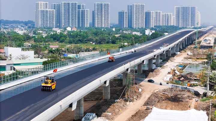 4 tháng khởi công 10 dự án gần 20 tỷ USD, TP.HCM làm việc với 'tốc độ tên lửa'- Ảnh 3.