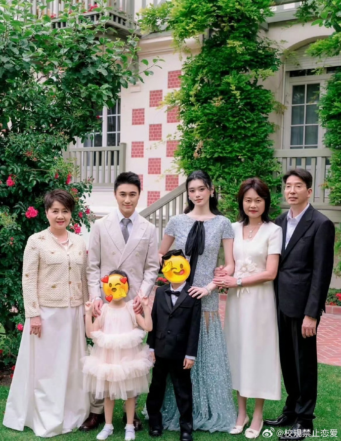 Trước giờ G đám cưới hào môn chấn động showbiz: Cô dâu "thiên thần" đeo 103 carat kim cương, nghe báo giá 180 tỷ ai nấy đều choáng váng- Ảnh 5.