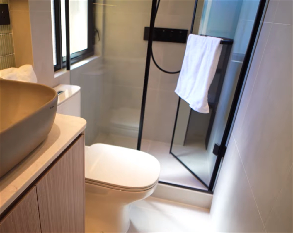 Cặp vợ chồng cải tạo căn hộ 24m² với 7 cửa sổ: Đổi chỗ bếp và nhà tắm, bỏ luôn sofa mà nhà vẫn thoáng bất ngờ- Ảnh 16.