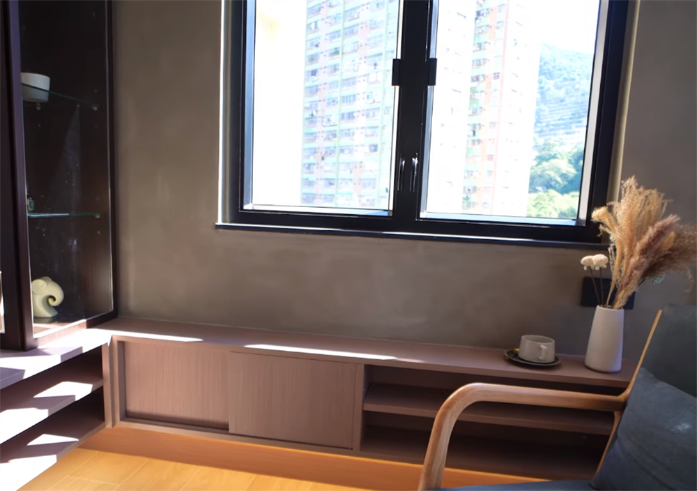 Cặp vợ chồng cải tạo căn hộ 24m² với 7 cửa sổ: Đổi chỗ bếp và nhà tắm, bỏ luôn sofa mà nhà vẫn thoáng bất ngờ- Ảnh 4.