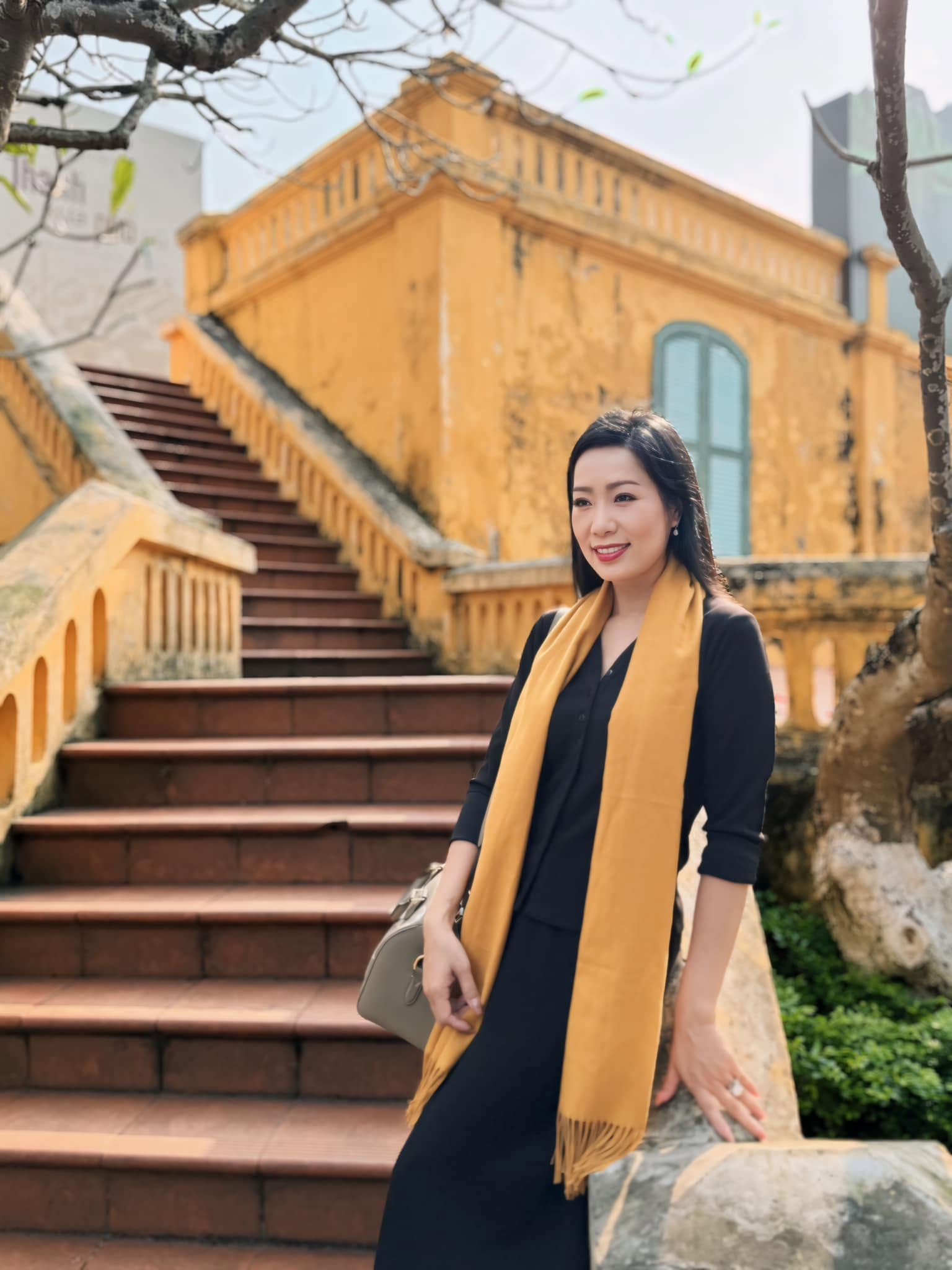 Nhan sắc nữ NSND vừa lên chức chủ tịch, được đại gia yêu say đắm suốt 25 năm - Ảnh 4.