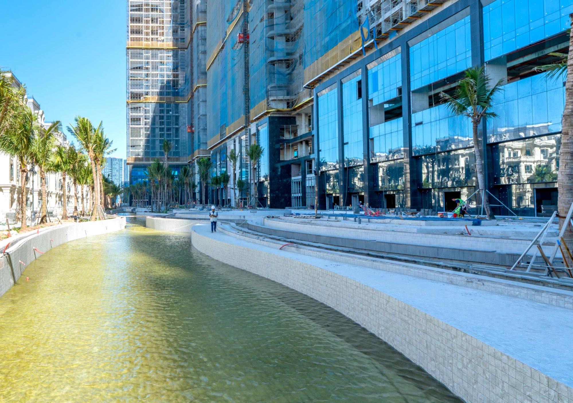 Dự án hàng hiệu Noble Crystal Tay Ho WorldHotels Residences tăng tốc về đích, dự kiến bàn giao từ Quý 1/2027- Ảnh 3.