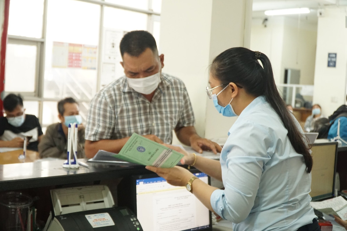 Hướng dẫn thu BHXH, BHYT theo lương cơ sở mới - Ảnh 1.