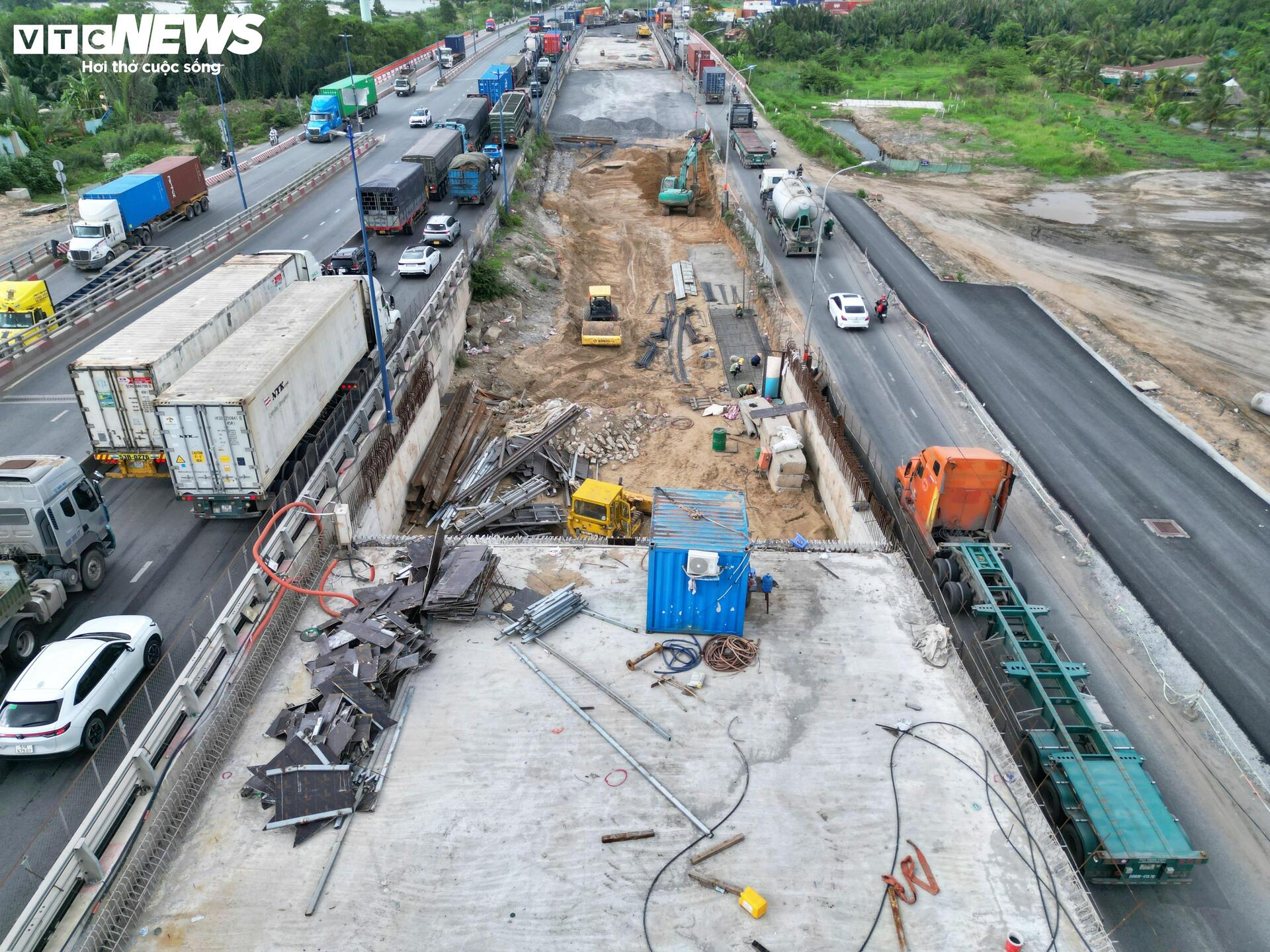 Nút giao 4 tầng nguy cơ tiếp tục lỡ hẹn khi nhiều hạng mục vẫn vướng mặt bằng- Ảnh 11.
