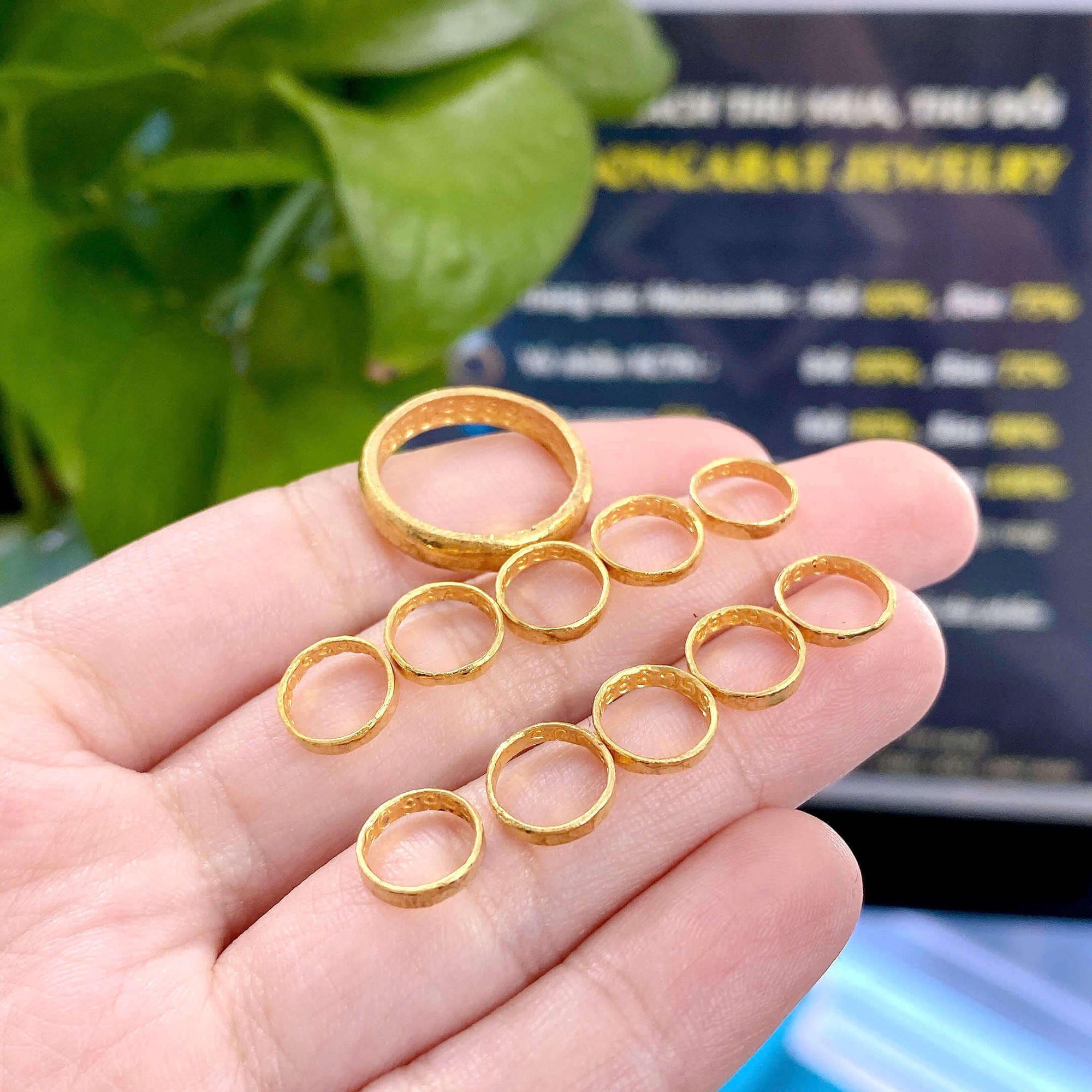 Trích 30k/ngày vào "quỹ mua vàng", mẹ 2 con ở TP.HCM gom tiền lẻ để mua vàng tích sản theo cách ít ai nghĩ tới- Ảnh 5.