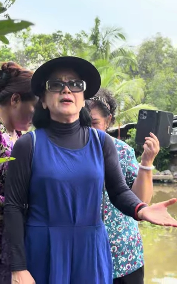Hoa khôi cải lương Mộng Tuyền nói quan hệ với 1 minh tinh ở Mỹ tuổi U90- Ảnh 1.