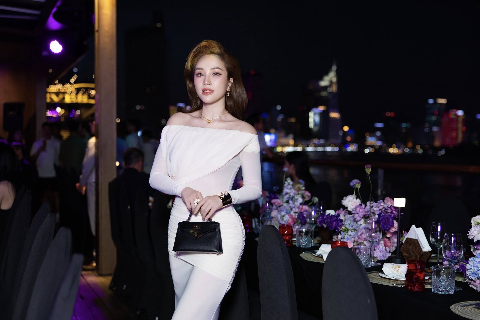 Việt Nam có công chúa showbiz nổi tiếng cả nước: Hit quốc dân ai cũng thuộc, hủy cả album vì sợ bị chê- Ảnh 4.