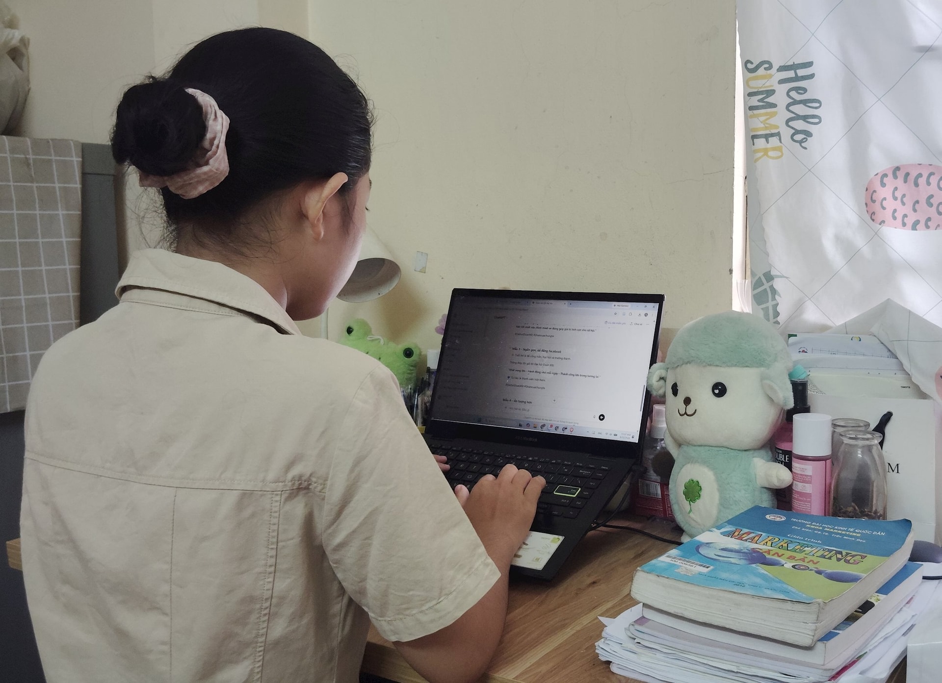 52% người dùng sẵn sàng giao việc thường ngày cho AI: Nghịch lý nguy hiểm khi chatbot trở thành cố vấn cho cả công việc, tình yêu và các lựa chọn cuộc sống- Ảnh 3.