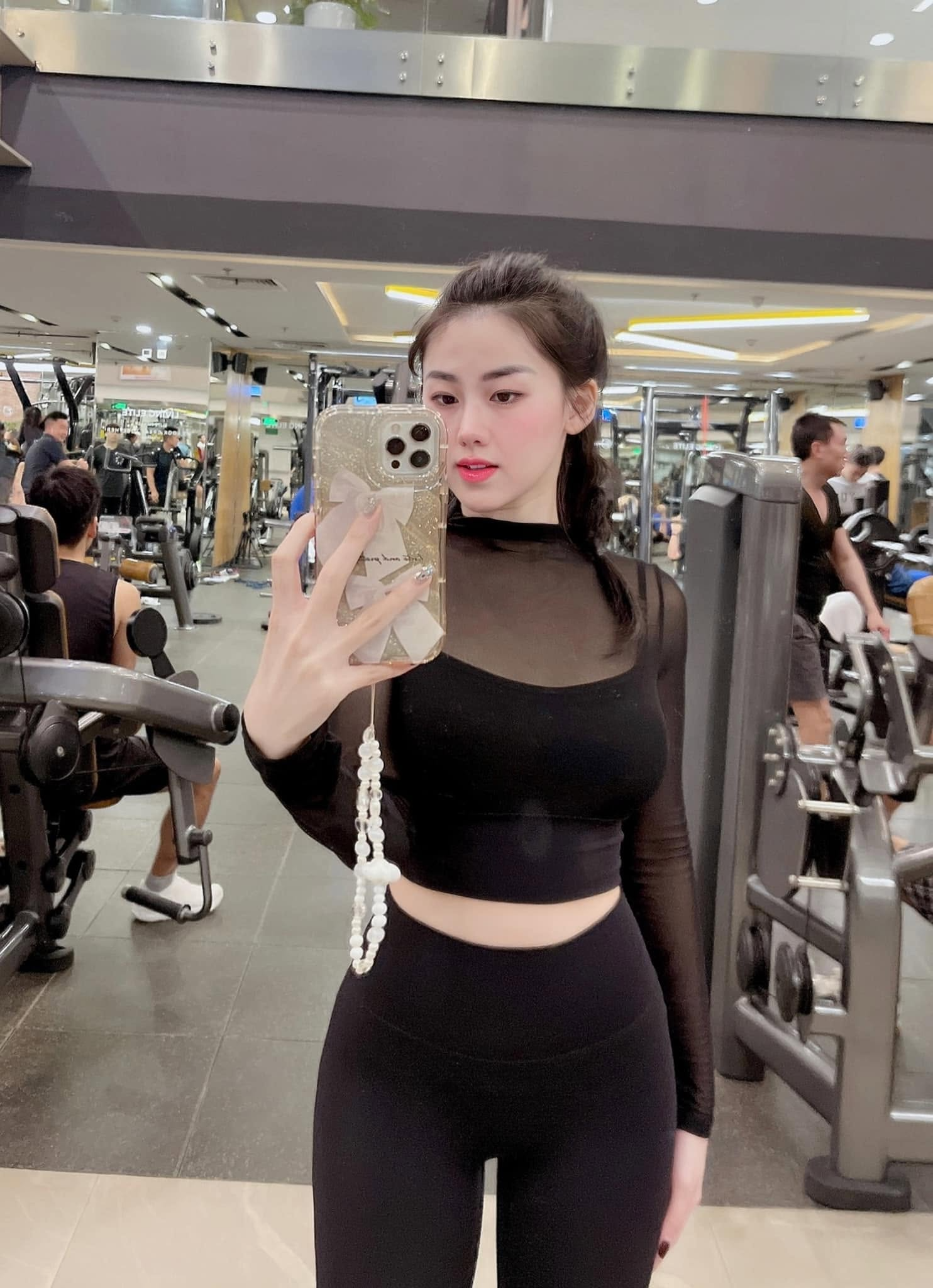 Cô gái Hải Phòng từng là mỹ nhân Nóng Cùng FIFA World Cup 8 năm trước, cuộc sống hiện tại gây bất ngờ - Ảnh 17.
