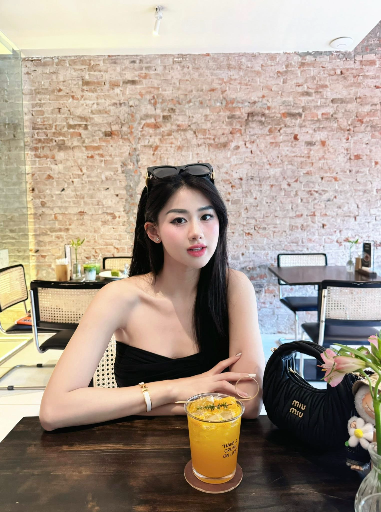 Cô gái Hải Phòng từng là mỹ nhân Nóng Cùng FIFA World Cup 8 năm trước, cuộc sống hiện tại gây bất ngờ - Ảnh 11.